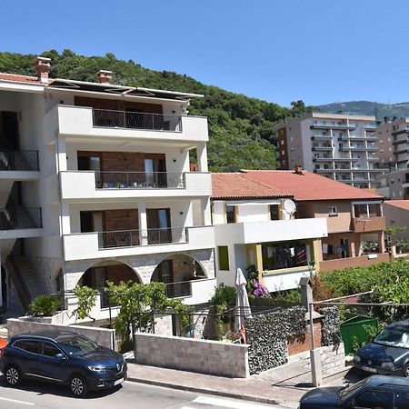 Buba Guest House Budva Bagian luar foto