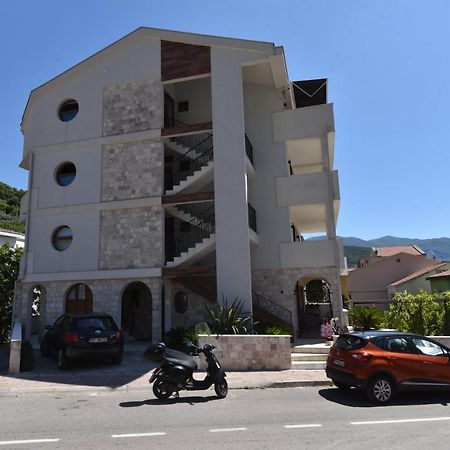 Buba Guest House Budva Bagian luar foto
