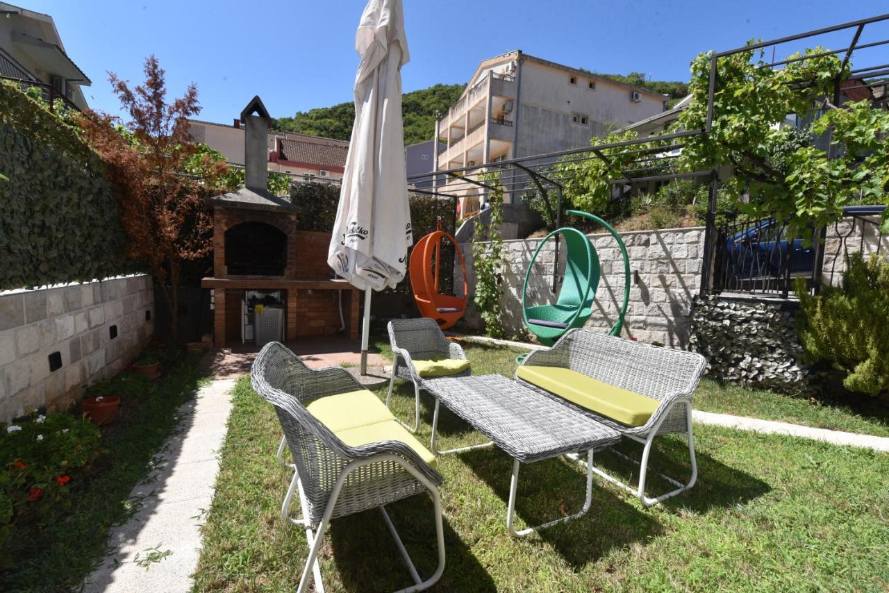 Buba Guest House Budva Bagian luar foto