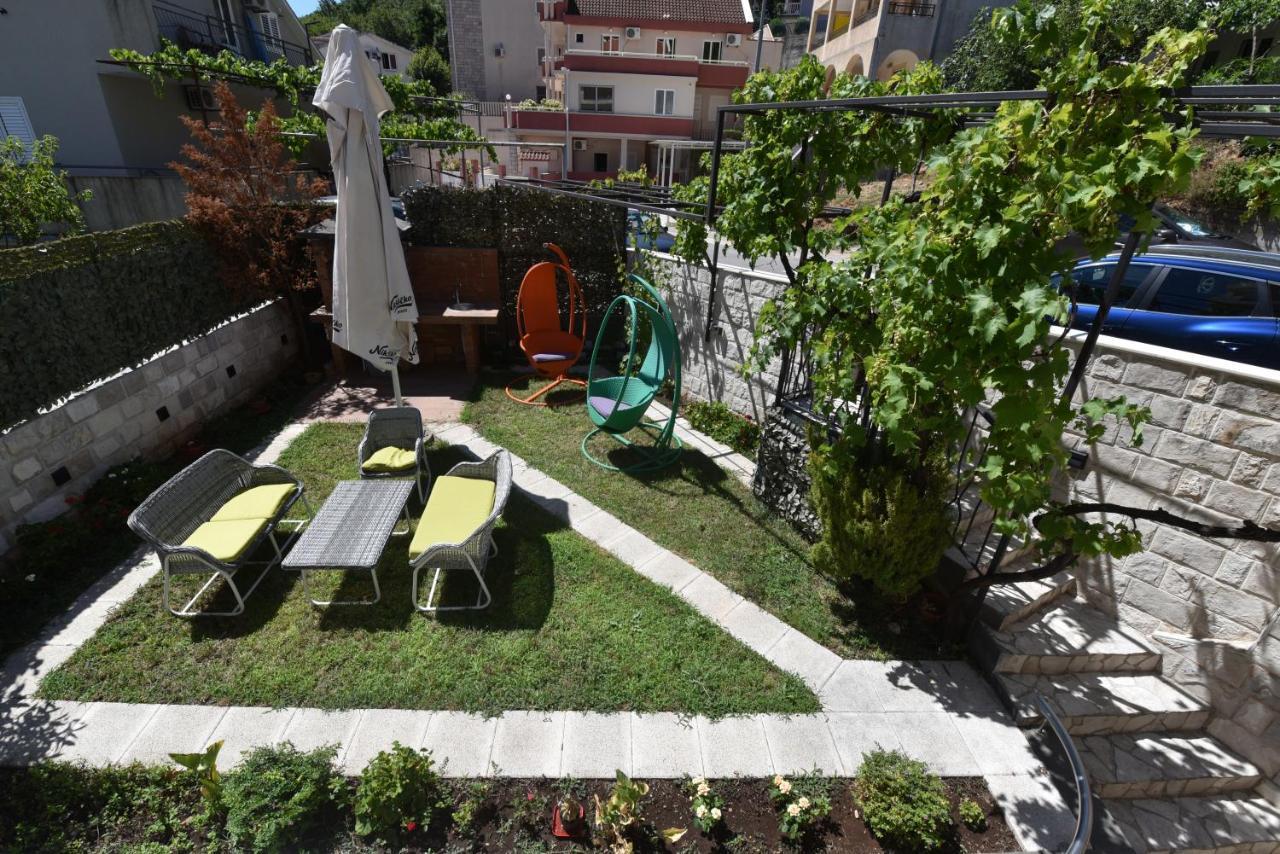 Buba Guest House Budva Bagian luar foto