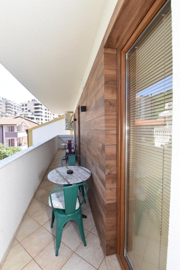 Buba Guest House Budva Bagian luar foto