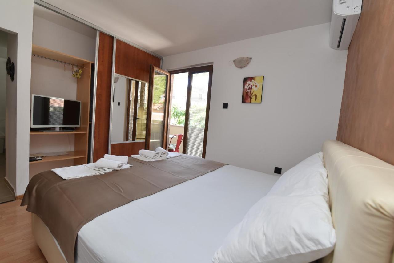 Buba Guest House Budva Ruang foto