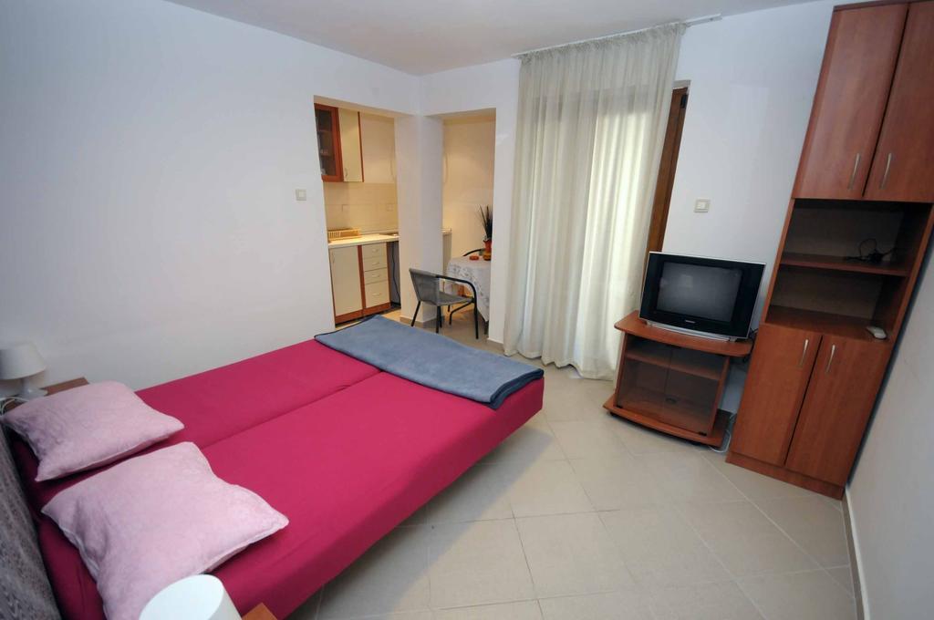 Buba Guest House Budva Ruang foto